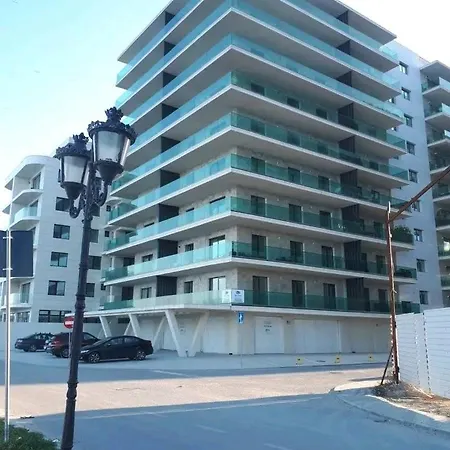 Lovely Blue Waves Apartment